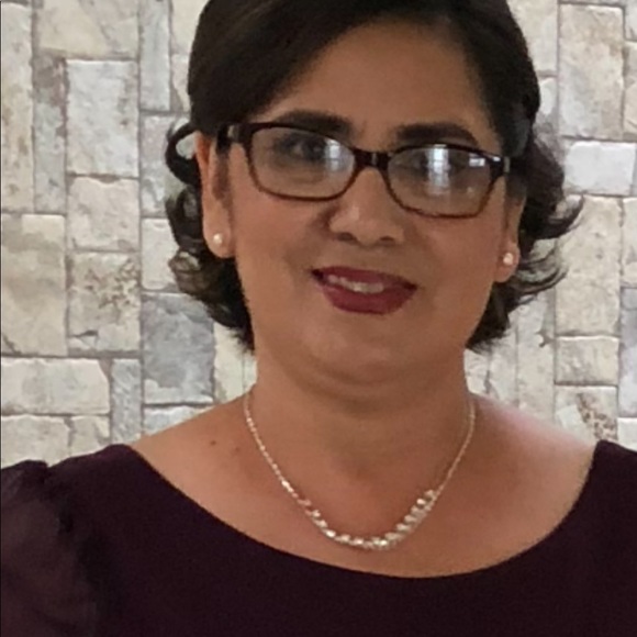 Meet your Posher, Flor - Picture 1 of 1